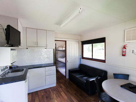 NRMA Bairnsdale Riverside Holiday Park - Getaway Accommodation 3