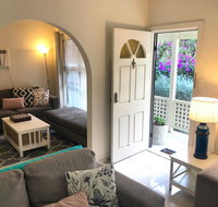 Ocean Beach Cottage - Getaway Accommodation
