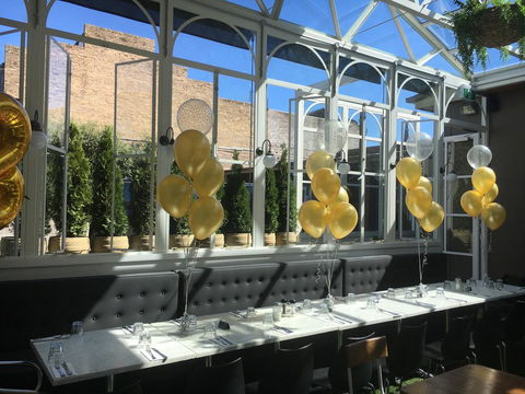 Oscars Hotel And Cafe Bar - Getaway Accommodation 1