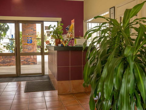 Oxley Motor Inn - Getaway Accommodation 3