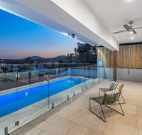 Panoramic Views Villa Birdwood Terrace 4 Bedroms - Toowong - Getaway Accommodation