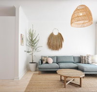 Pine at Arlo's - Refined luxury in Glenelg - Getaway Accommodation