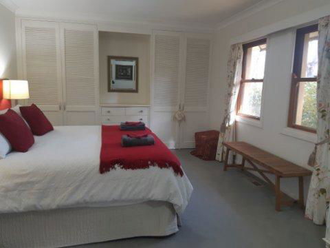 Poppies - Getaway Accommodation 3