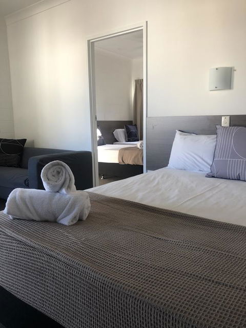 Q Express - Getaway Accommodation 2