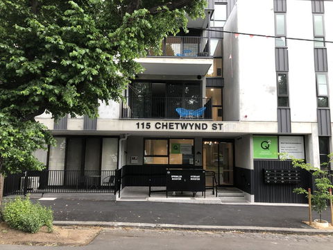 Q Squared Serviced Apartments - Getaway Accommodation 2