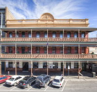 Quality Inn The George Hotel Ballarat - Getaway Accommodation