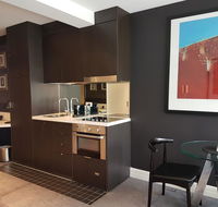 Quest East Melbourne - Getaway Accommodation