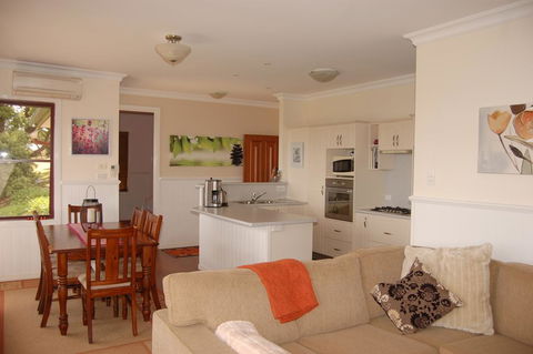 Ravensbourne Escape- Quingilli - Getaway Accommodation 2