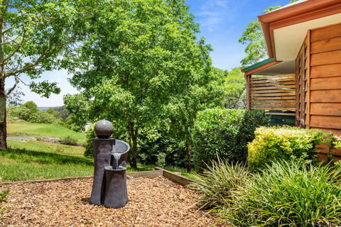 Ravensbourne Escape-Tree Tops - Getaway Accommodation 3