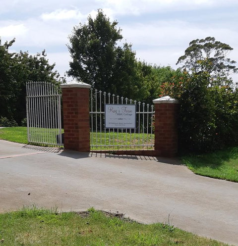 Ray's Farm - Getaway Accommodation 3