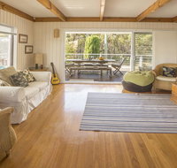 Rennies Retreat-Bushland  Ocean Views - Getaway Accommodation