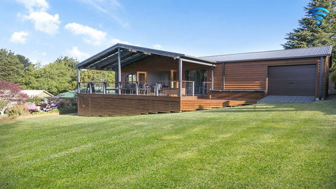 Rosella House Robertson - A Tranquil Highlands Escape - Getaway Accommodation 0