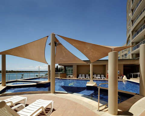 Rydges Hotel Port Macquarie - Getaway Accommodation 1
