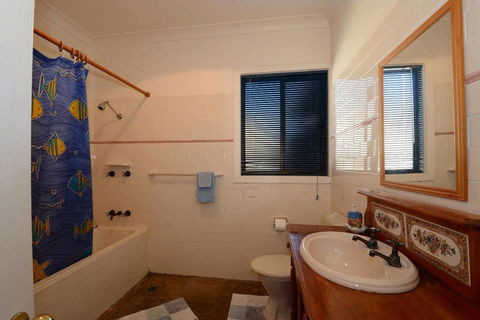 Seahaven Beach House - Shellharbour - Getaway Accommodation 1