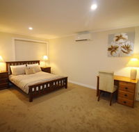 Silver House - Melbourne Airport Accommodation - Getaway Accommodation