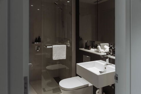 SKYE Suites Green Square - Getaway Accommodation 1