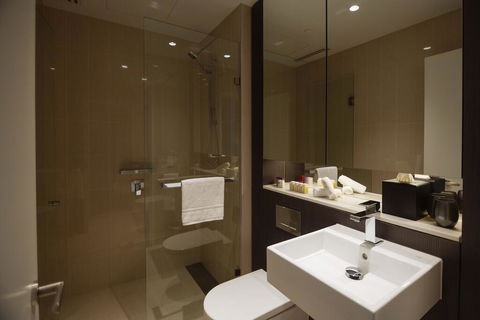 SKYE Suites Green Square - Getaway Accommodation 0