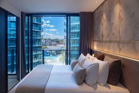 SKYE Suites Green Square - Getaway Accommodation 2
