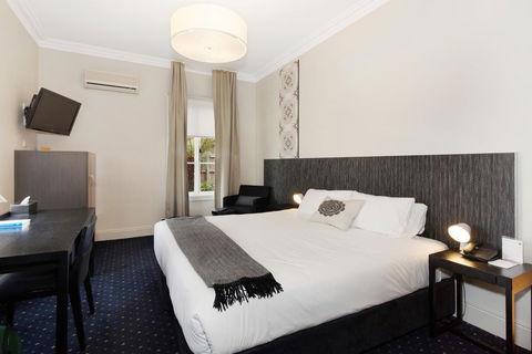 Sovereign Hill Hotel - Getaway Accommodation 0