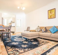Spacious  Cozy APTHeart of Redfern Closes to CBD - Getaway Accommodation