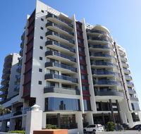 Springwood Tower Apartment Hotel - Getaway Accommodation