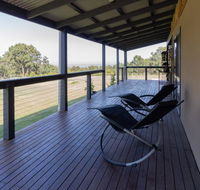 Studio 165 Hidden Gem on 50 acres with bay views - Getaway Accommodation