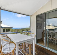 Stunning Beach Front Villa At Castaway Cove - Getaway Accommodation
