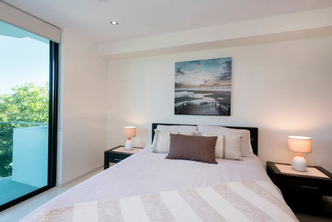 Stylish Beach Side Apartment - Unit 5 - 33 Lorikeet Drive - Getaway Accommodation 3