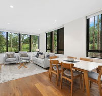 Stylish lux home with hotel grade cleanliness - Getaway Accommodation