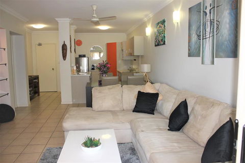 Sunbird - Getaway Accommodation 3