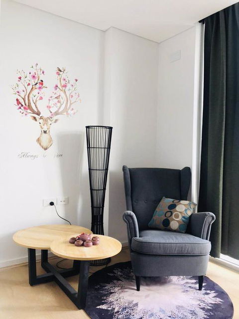 Sunset View 2 Bedroom Apt Next To Station - Getaway Accommodation 3