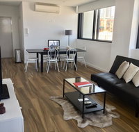 Sydney CBD Live Like You're At Home W/Parking - Getaway Accommodation