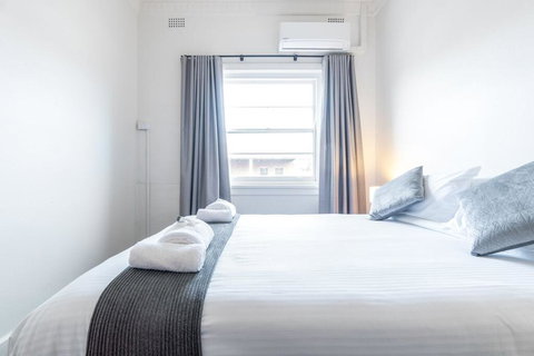 Sydney Junction Hotel - Getaway Accommodation 2