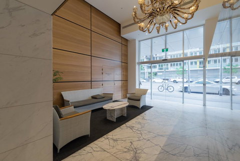 Tasha's Apartments On Morphett - Getaway Accommodation 1