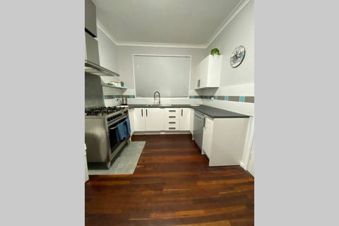 The Beach House Busselton - Getaway Accommodation 2