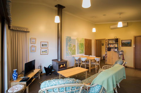 Arthur Riverfront And Sea Lodge Downstream - Getaway Accommodation 7