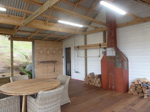 Riders Hut - Derby - Getaway Accommodation 10