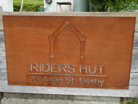 Riders Hut - Derby - Getaway Accommodation 20