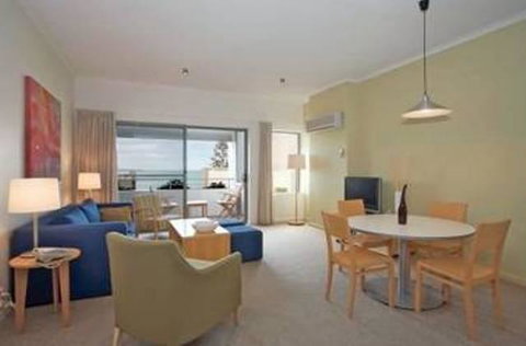 Cumberland Lorne Resort - Getaway Accommodation 22