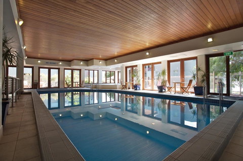 Cumberland Lorne Resort - Getaway Accommodation 9
