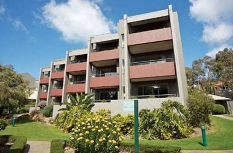 Cumberland Lorne Resort - Getaway Accommodation 12