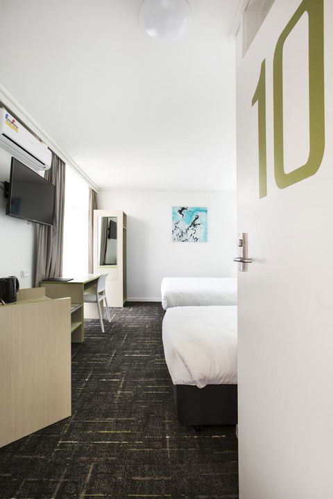 Nightcap At Sandringham Hotel - Getaway Accommodation 21