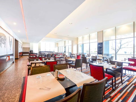 Novotel Melbourne Glen Waverley - Getaway Accommodation 14