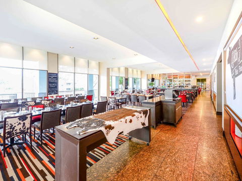 Novotel Melbourne Glen Waverley - Getaway Accommodation 13