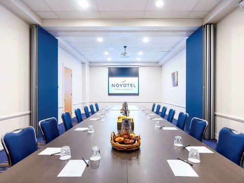 Novotel Melbourne Glen Waverley - Getaway Accommodation 17