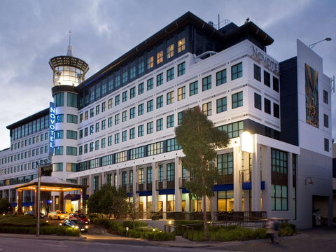 Novotel Melbourne Glen Waverley - Getaway Accommodation 0