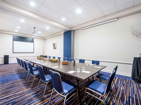 Novotel Melbourne Glen Waverley - Getaway Accommodation 18