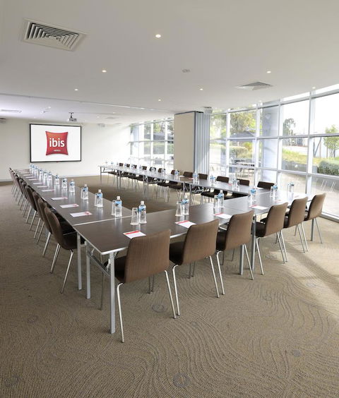 Ibis Melbourne - Glen Waverley - Getaway Accommodation 25