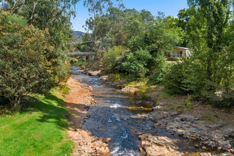 Bright Riverside Holiday Park - Getaway Accommodation 33