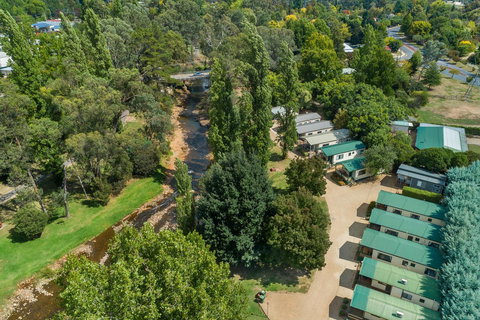 Bright Riverside Holiday Park - Getaway Accommodation 17